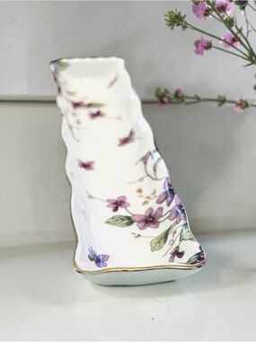 VINTAGE LEFTON China Dish 1991 #00274 Purple Violets Gold Trim Ring Trinket 1581